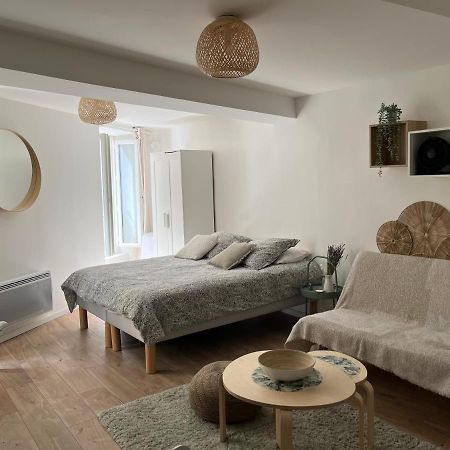 Studio Hyeres -Rue Pietonne Climatisation Lit 160 Tout Equipe - Sabrina Екстериор снимка