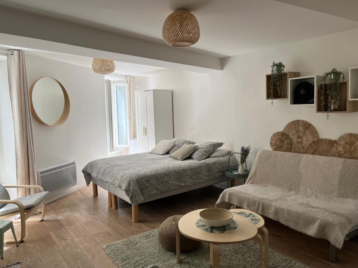 Studio Hyeres -Rue Pietonne Climatisation Lit 160 Tout Equipe - Sabrina Екстериор снимка